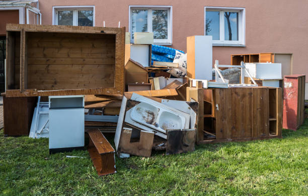 Best Yard Cleanup Services  in Redfield, AR